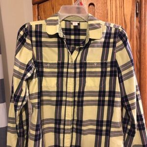 Very cute plaid shirt for women size medium
